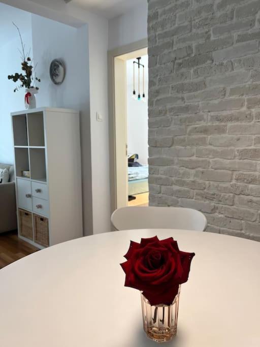 Family Friendly Downtown Apart Sofia Exterior foto