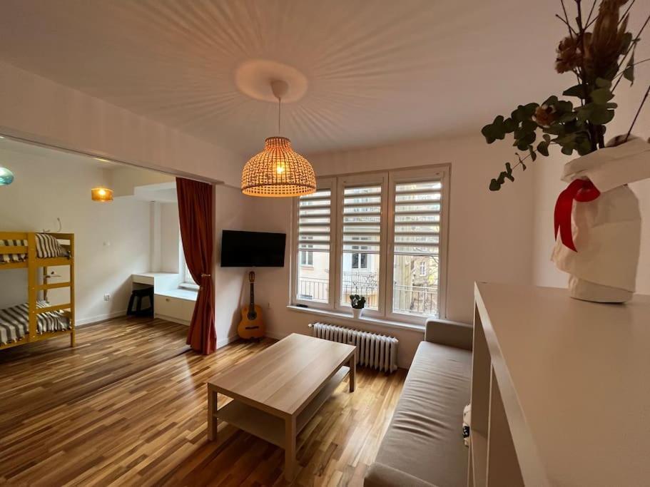 Family Friendly Downtown Apart Sofia Exterior foto